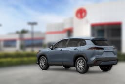Toyota Corolla Cross L 2WD (Natl) 2026 — side view