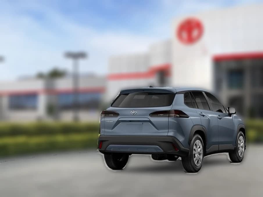 Toyota Corolla Cross L 2WD (Natl) 2026 — side view