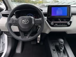 Toyota Corolla Cross L 2WD (Natl) 2026 — side view