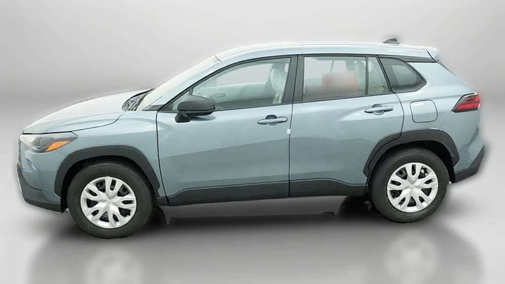 Toyota Corolla Cross L 2WD (Natl) 2026 — side view