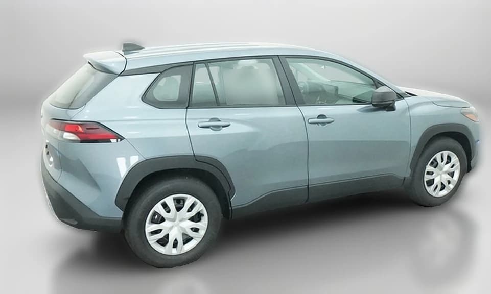 Toyota Corolla Cross L 2WD (Natl) 2026 — side view