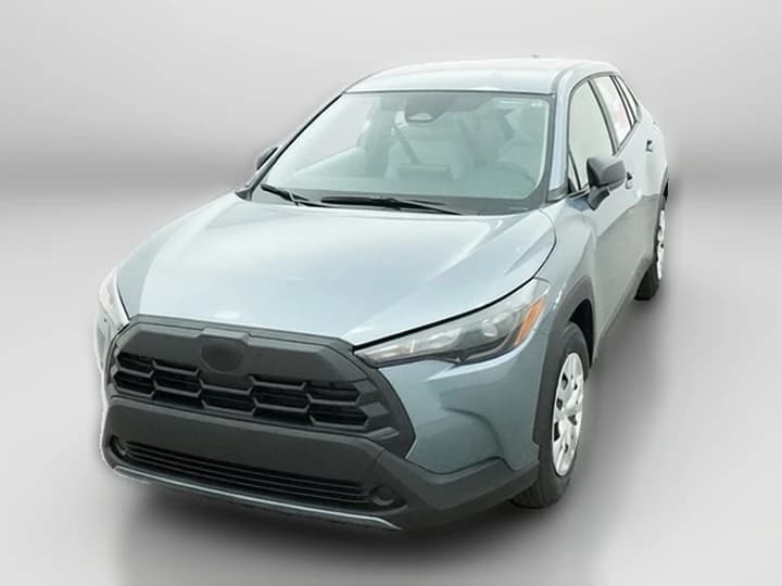 Toyota Corolla Cross L 2WD (Natl) 2026 — side view
