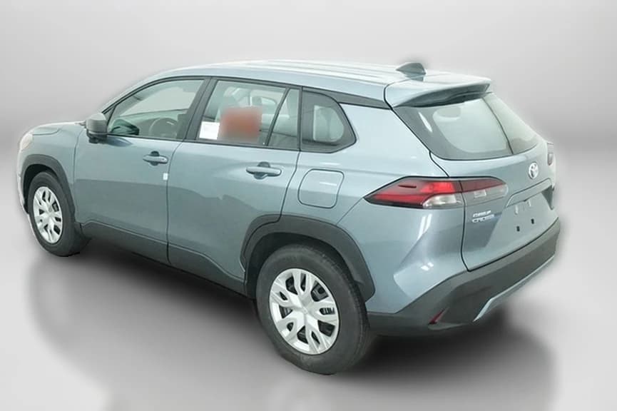 Toyota Corolla Cross L 2WD (Natl) 2026 — side view
