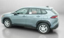Toyota Corolla Cross L 2WD (Natl) 2026 — side view