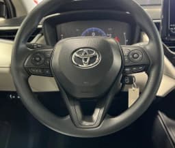 Toyota Corolla Cross L 2WD (Natl) 2026 — side view