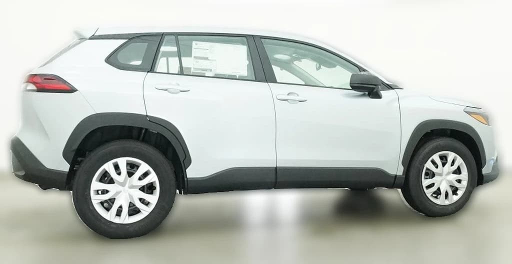 Toyota Corolla Cross L 2WD (Natl) 2026 — side view
