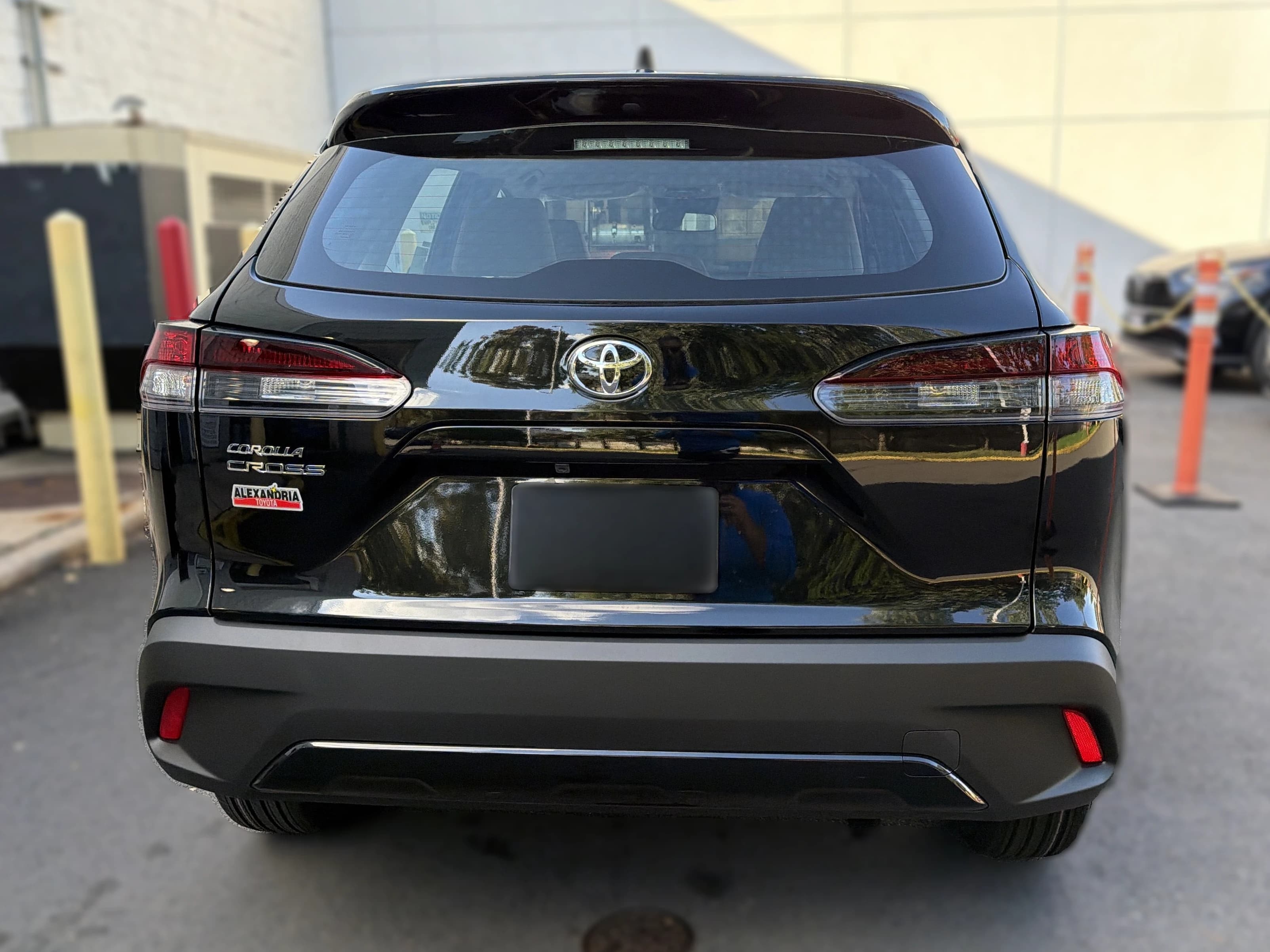 Toyota Corolla Cross L 2WD (Natl) 2026 — side view