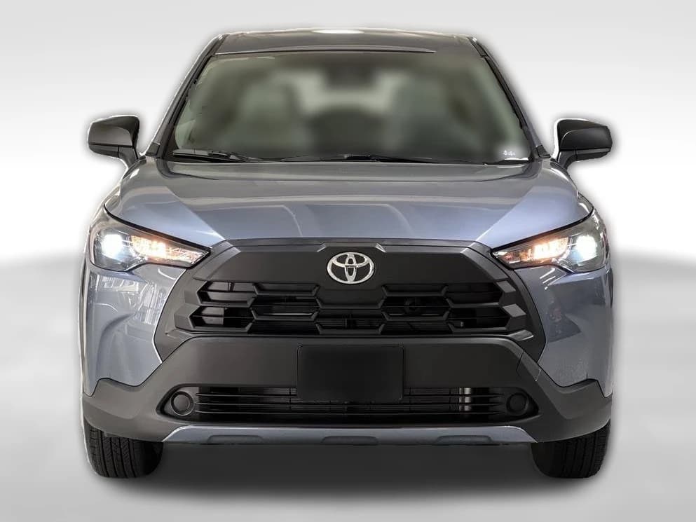 Toyota Corolla Cross L 2WD (Natl) 2026 — side view