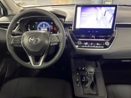 Toyota Corolla Cross LE 4WD (Natl) 2026 — side view