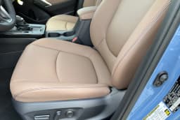 Toyota Corolla Cross XLE 4WD (Natl) 2026 — side view