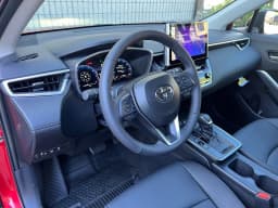 Toyota Corolla Cross XLE 4WD (Natl) 2026 — side view