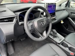 Toyota Corolla Cross XLE 4WD (Natl) 2026 — side view