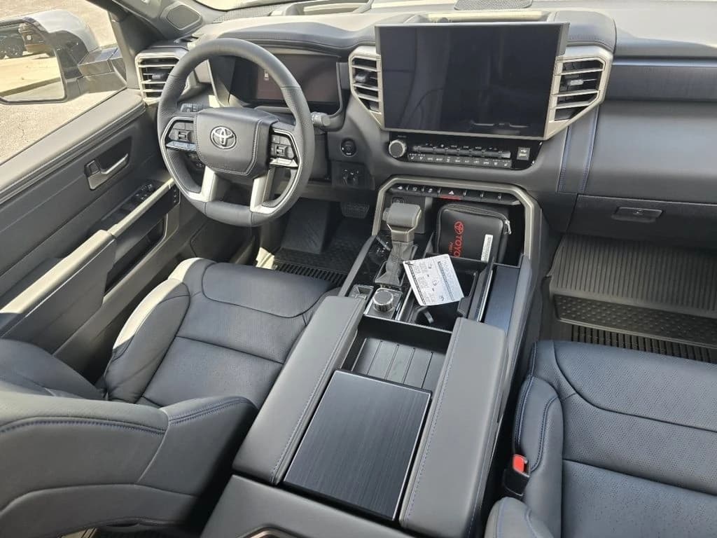 Toyota Sequoia SR5 4WD (Natl) 2026 — side view