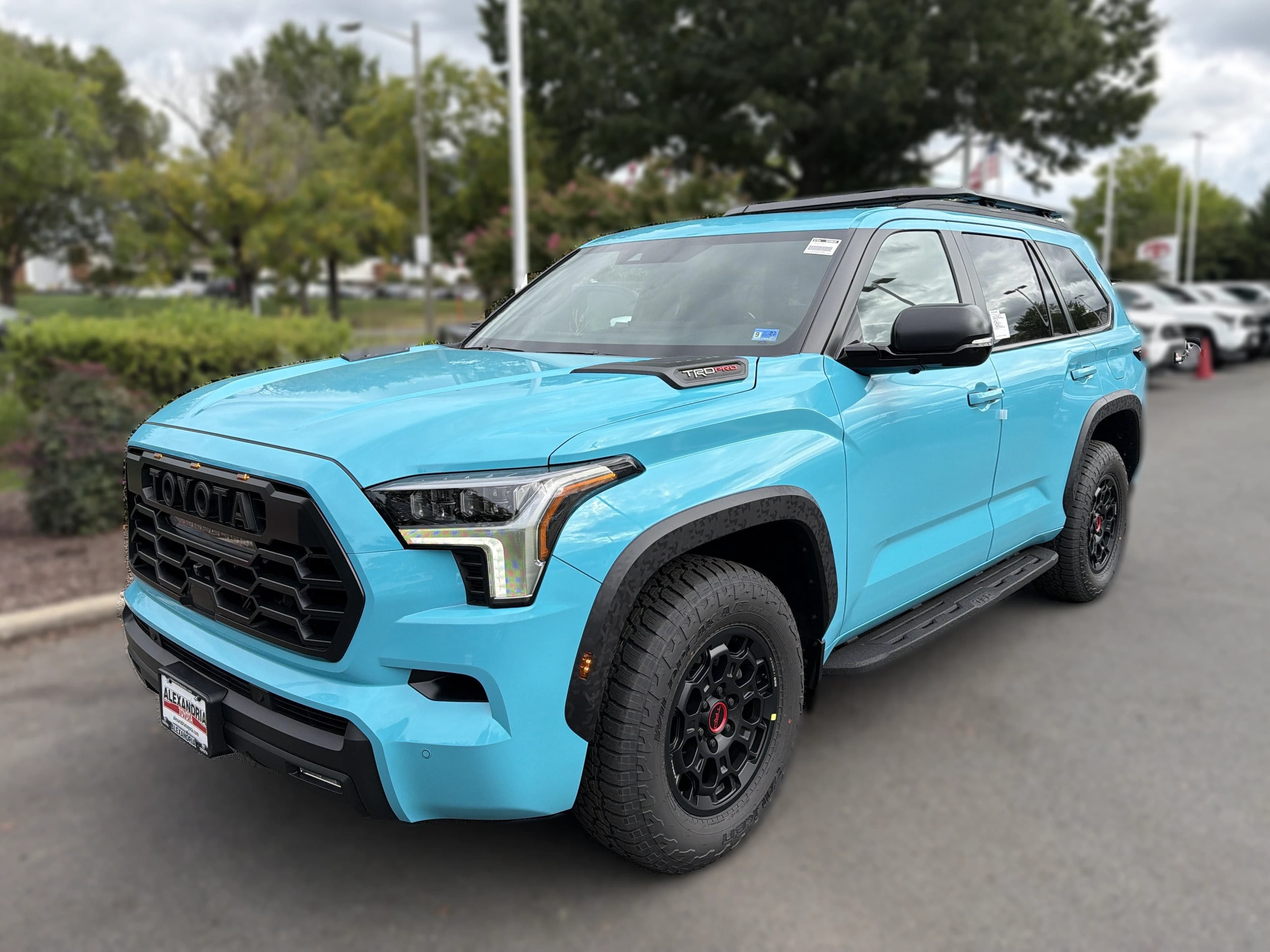 Toyota Sequoia TRD Pro 4WD (Natl) 2026 — side view