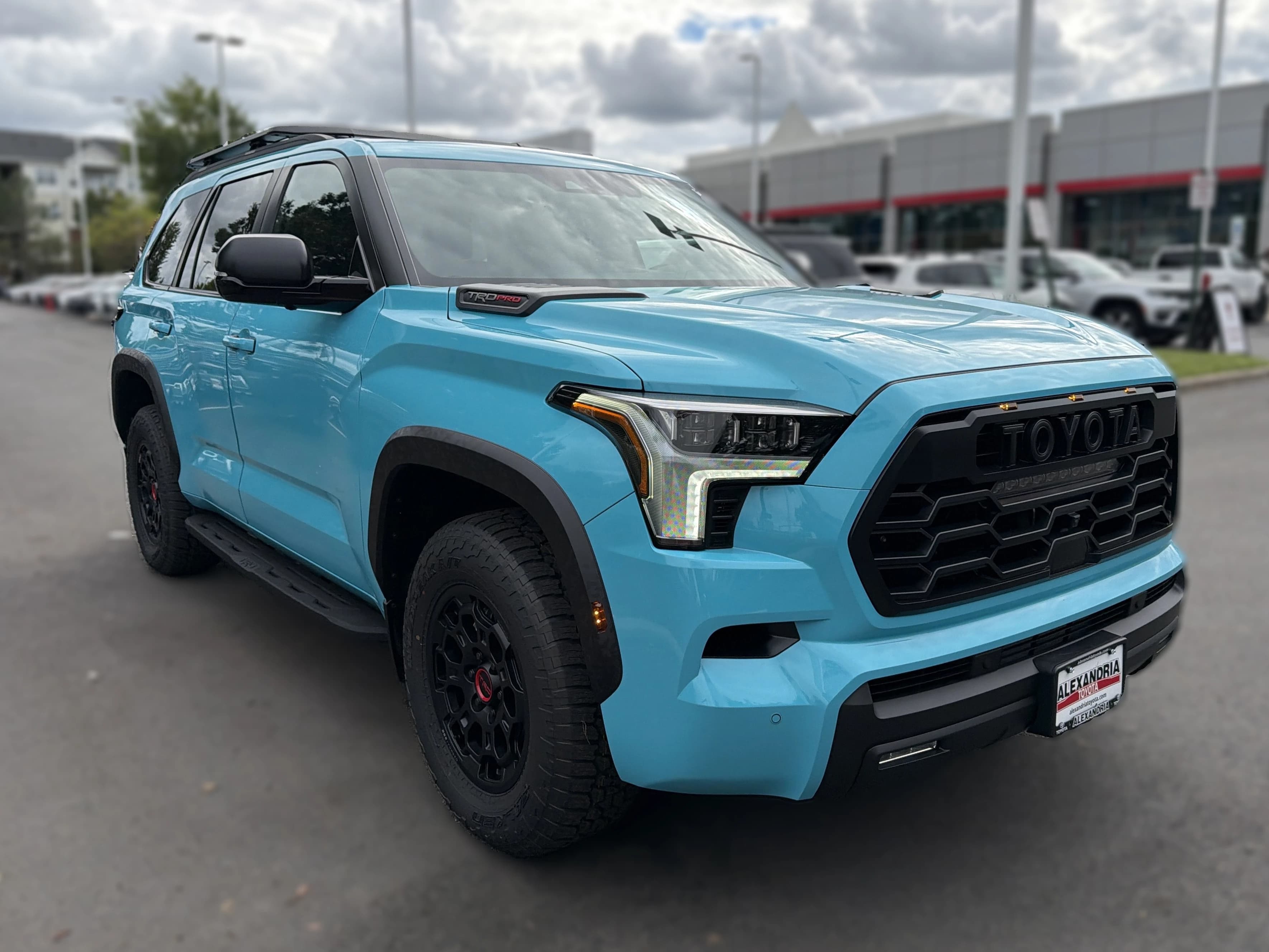 Toyota Sequoia TRD Pro 4WD (Natl) 2026 — side view