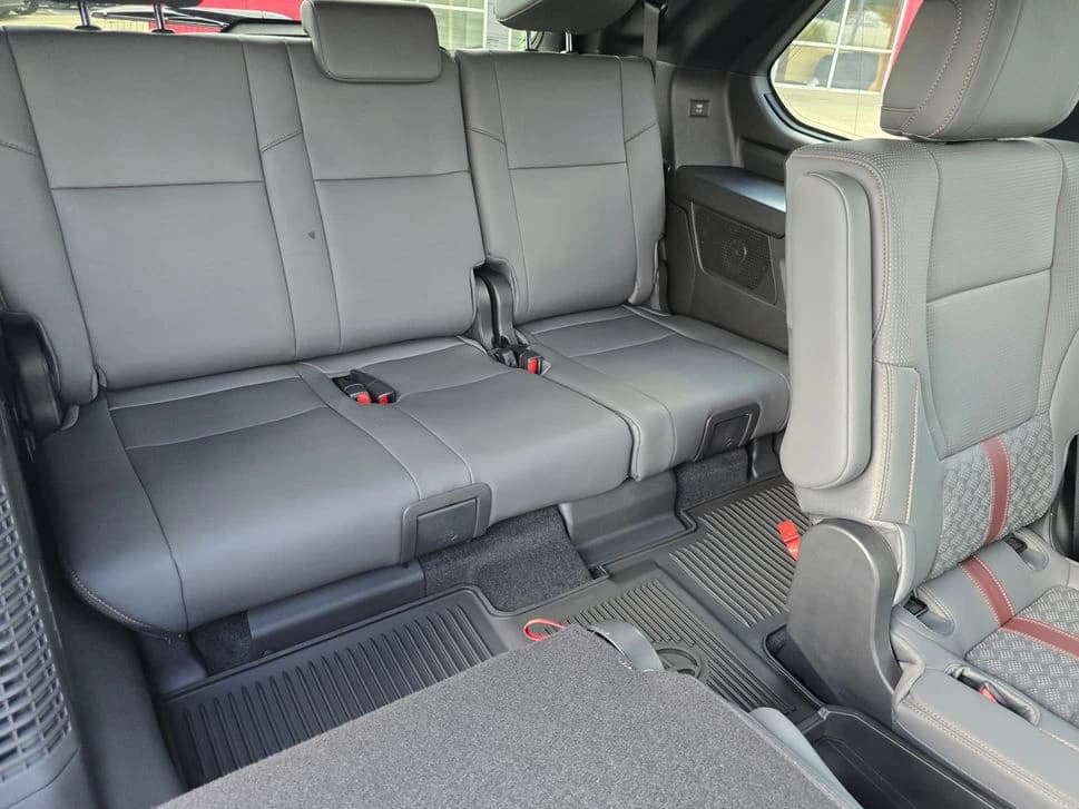 Toyota Sequoia Capstone 4WD (Natl) 2026 — side view