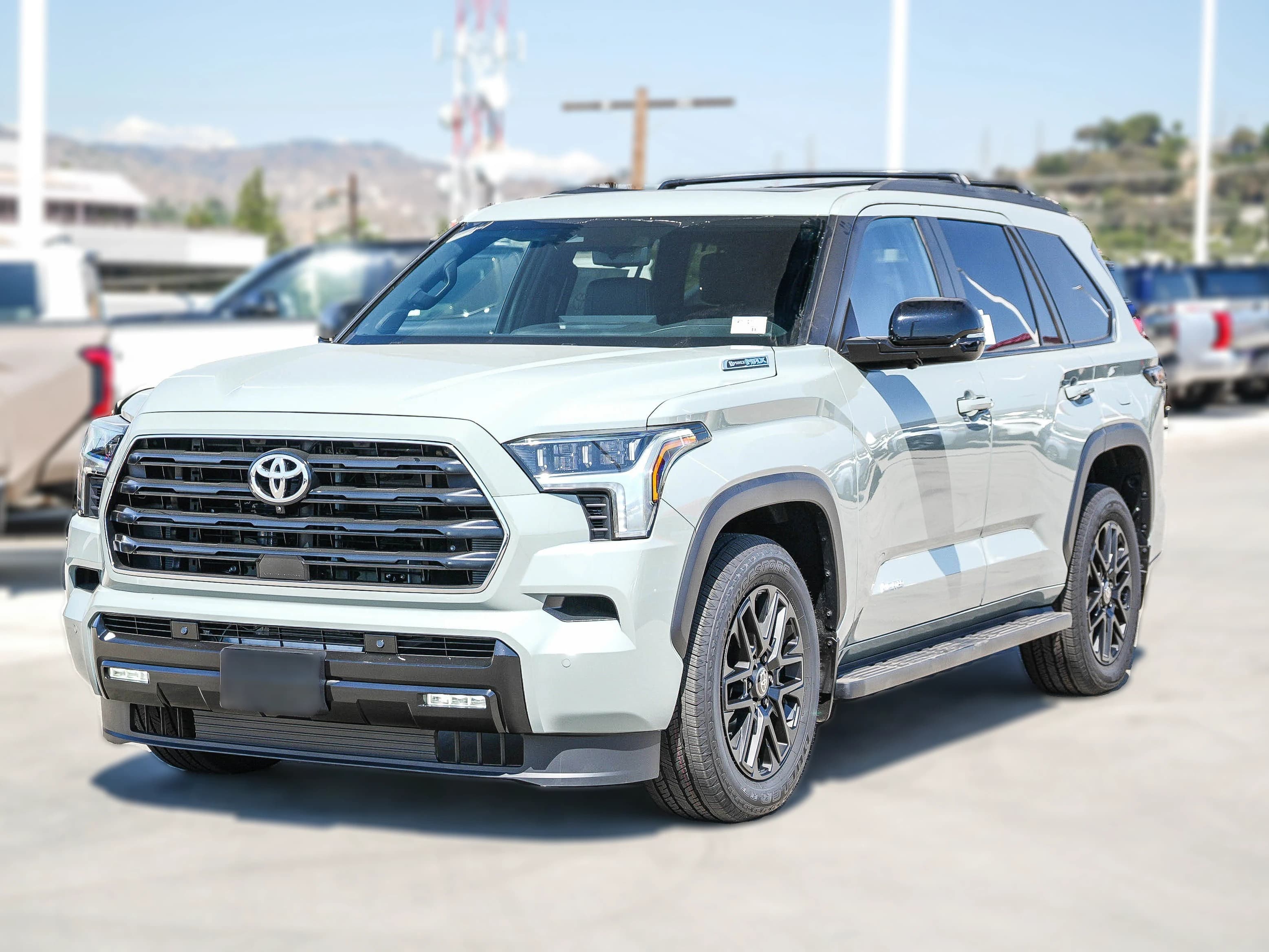 Toyota Sequoia Limited 4WD (Natl) 2026 — side view
