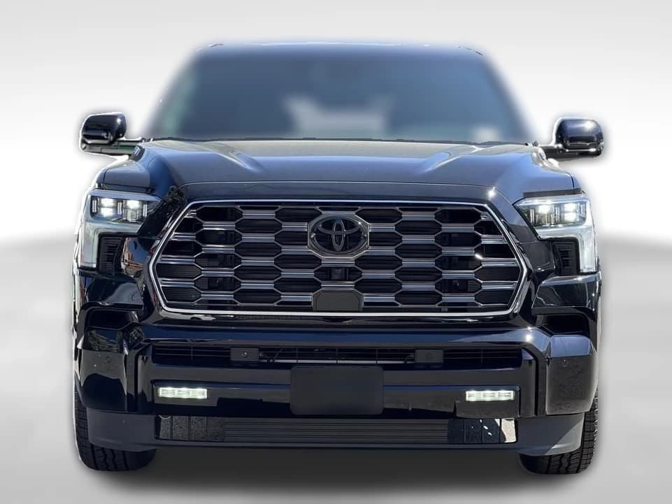 Toyota Sequoia Platinum 4WD (Natl) 2026 — side view