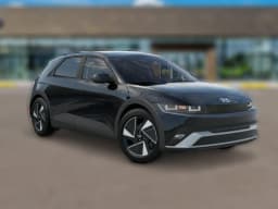 Hyundai IONIQ 5 SE RWD 2026 — side view
