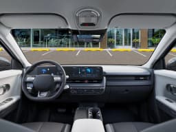 Hyundai IONIQ 5 SE RWD 2026 — side view