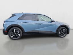 Hyundai IONIQ 5 SE RWD 2026 — side view