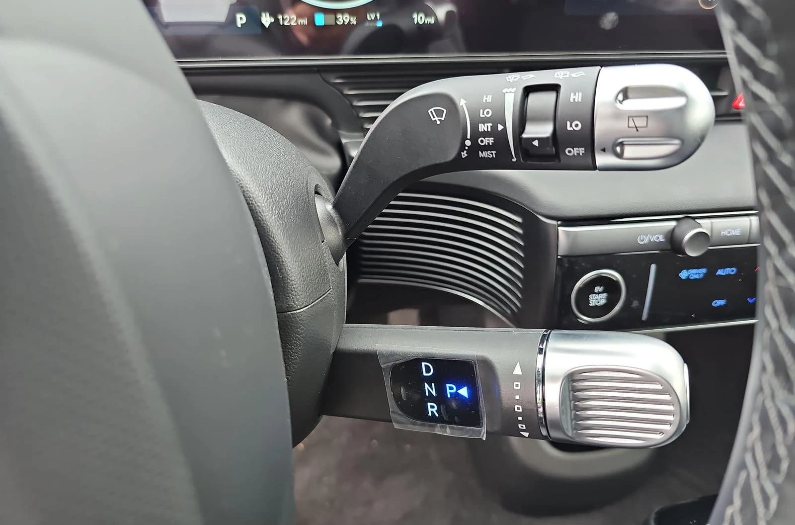 Hyundai IONIQ 5 SE RWD 2026 — side view