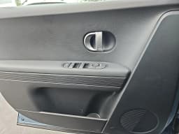 Hyundai IONIQ 5 SE RWD 2026 — side view