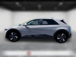 Hyundai IONIQ 5 SE AWD 2025 — side view
