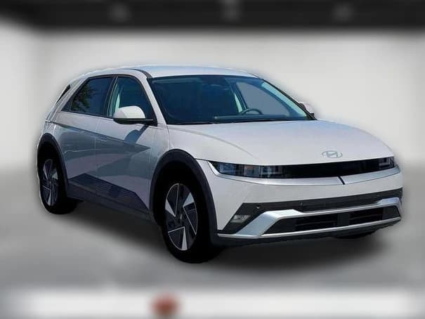 Hyundai IONIQ 5 SE AWD 2025 — side view