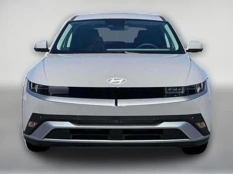 Hyundai IONIQ 5 SE AWD 2025 — side view