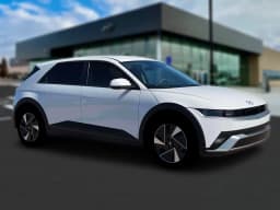 Hyundai IONIQ 5 SE AWD 2026 — side view