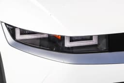 Hyundai IONIQ 5 SEL RWD 2026 — side view
