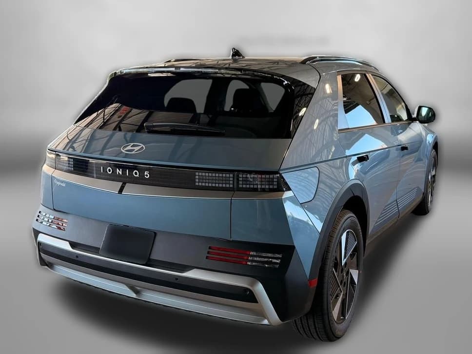 Hyundai IONIQ 5 SEL RWD 2027 — side view