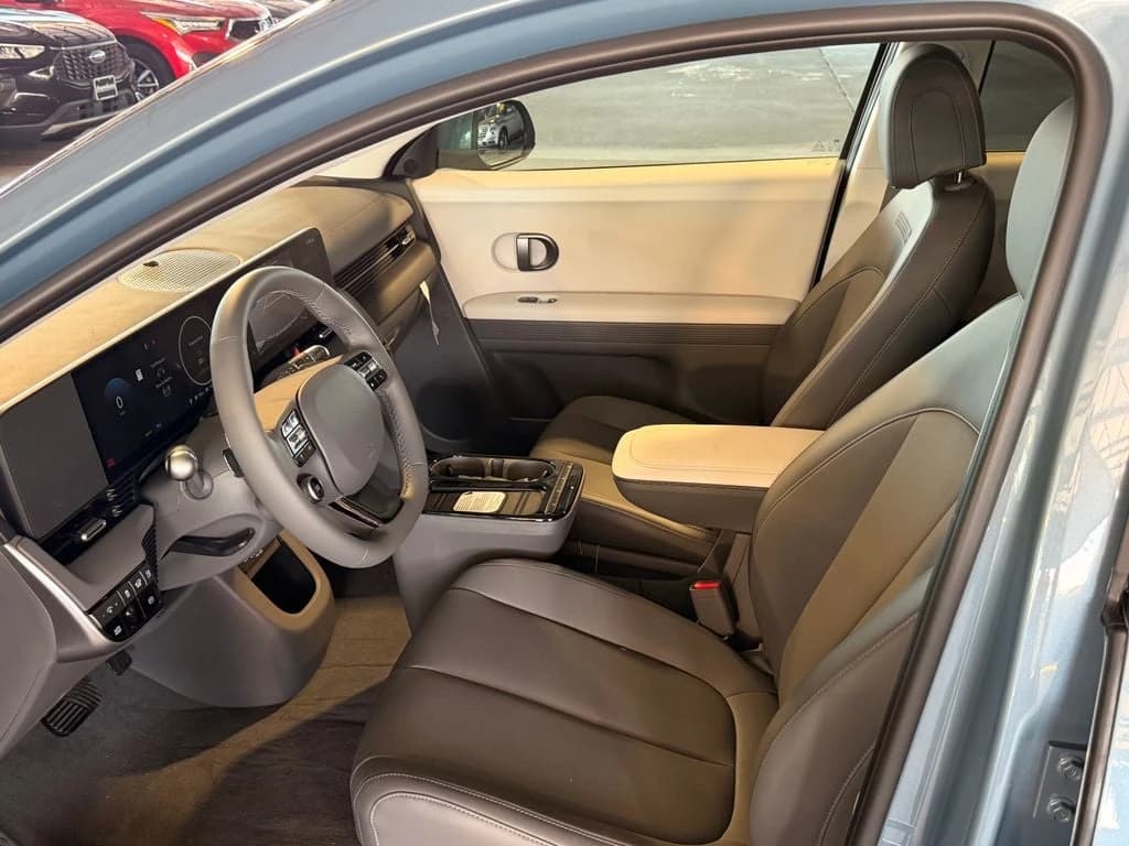 Hyundai IONIQ 5 SEL RWD 2027 — side view