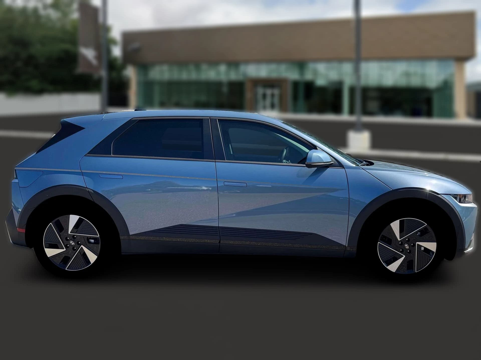 Hyundai IONIQ 5 SEL AWD 2026 — side view