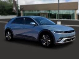 Hyundai IONIQ 5 SEL AWD 2026 — side view