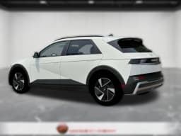 Hyundai IONIQ 5 SEL AWD 2025 — side view