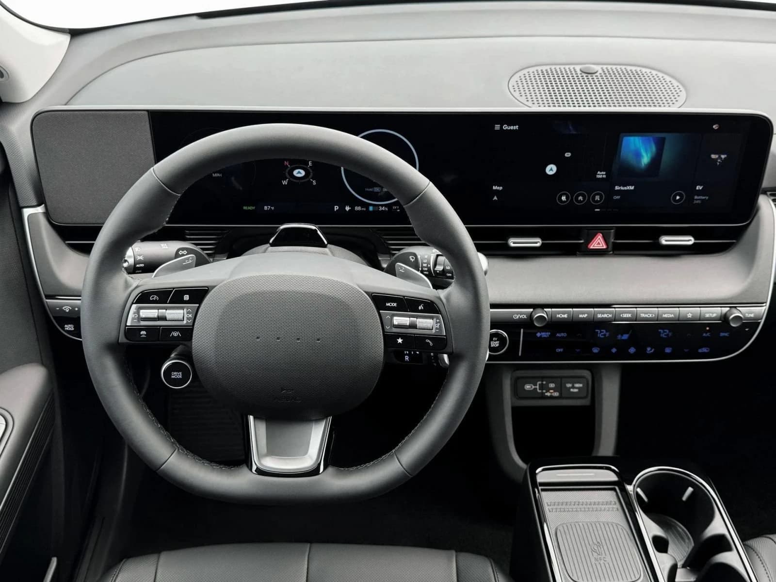 Hyundai IONIQ 5 SEL AWD 2025 — side view