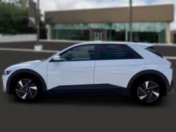 Hyundai IONIQ 5 SEL AWD 2026 — side view