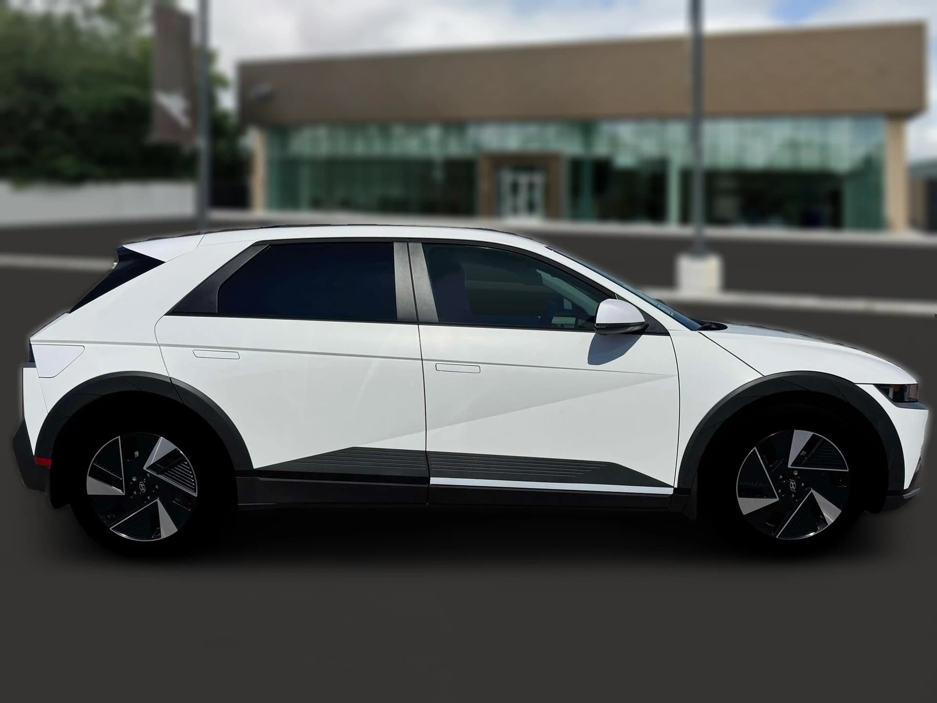 Hyundai IONIQ 5 SEL AWD 2026 — side view