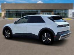 Hyundai IONIQ 5 SEL AWD 2026 — side view