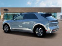 Hyundai IONIQ 5 Limited RWD 2026 — side view