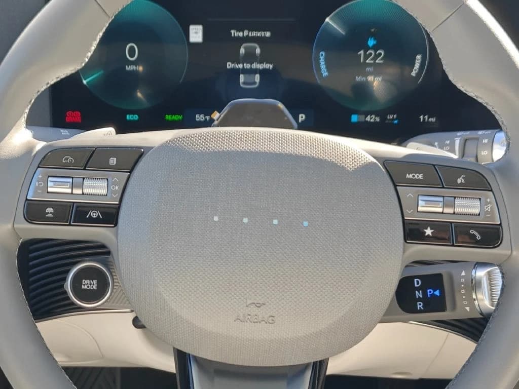 Hyundai IONIQ 5 Limited AWD 2027 — side view