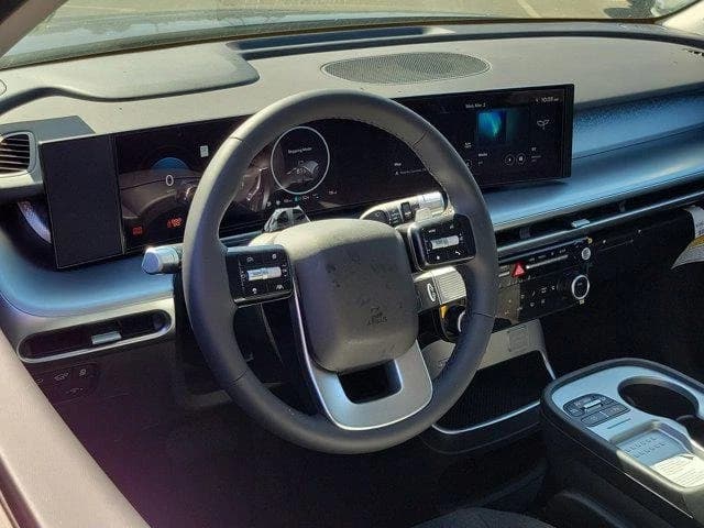 Hyundai IONIQ 9 SE AWD 2026 — side view