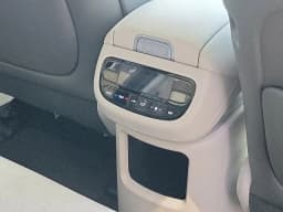 Hyundai IONIQ 9 SE AWD 2026 — side view