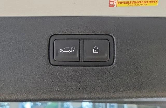 Hyundai IONIQ 9 SE AWD 2026 — side view