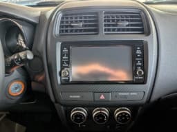 Mitsubishi Outlander Sport S 2.0 FWD 2027 — side view