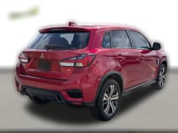Mitsubishi Outlander Sport SE 2.0 AWC 2026 — side view
