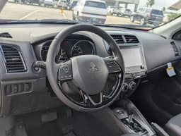 Mitsubishi Outlander Sport SE 2.0 AWC 2026 — side view