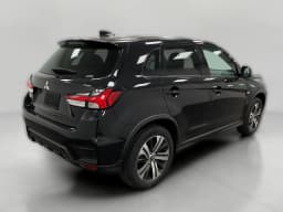 Mitsubishi Outlander Sport S 2.0 AWC 2026 — side view